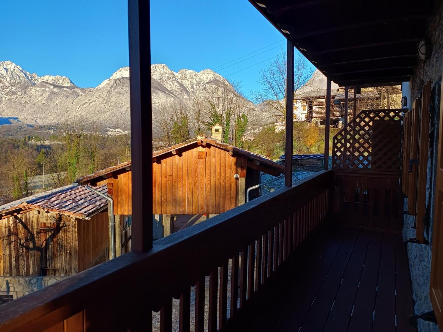 La Farie Bed and Breakfast Mediis Eksteriør billede