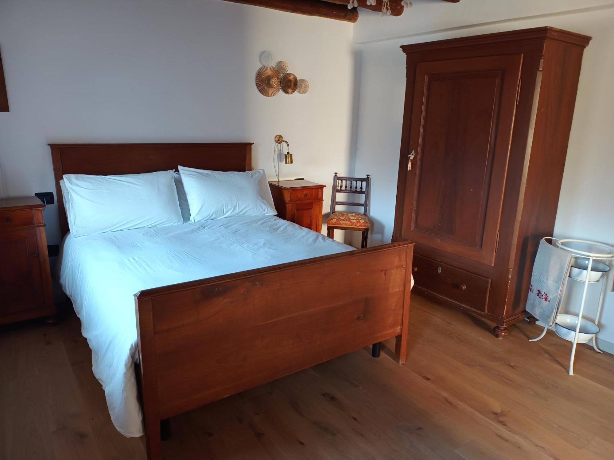 La Farie Bed and Breakfast Mediis Eksteriør billede
